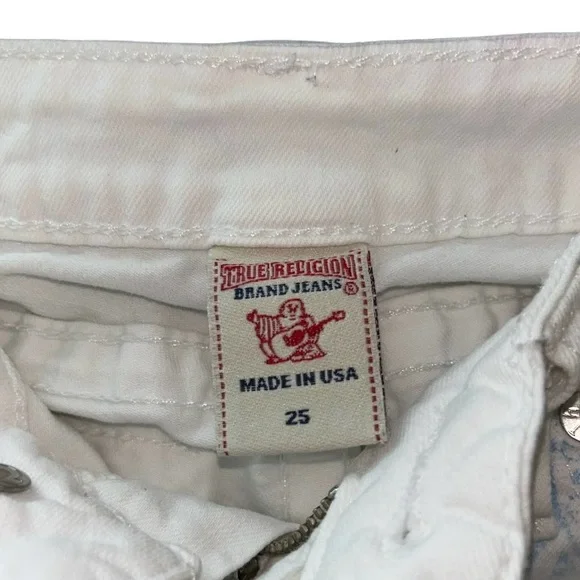 🔥TRUE RELIGION!! DESIGNER WHITE DENIM JEANS WITH BLUE DETAILING!! 🔥 - Picture 14 of 15
